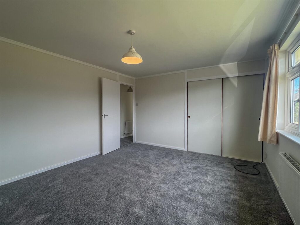 9 Farrants Park, Castletown