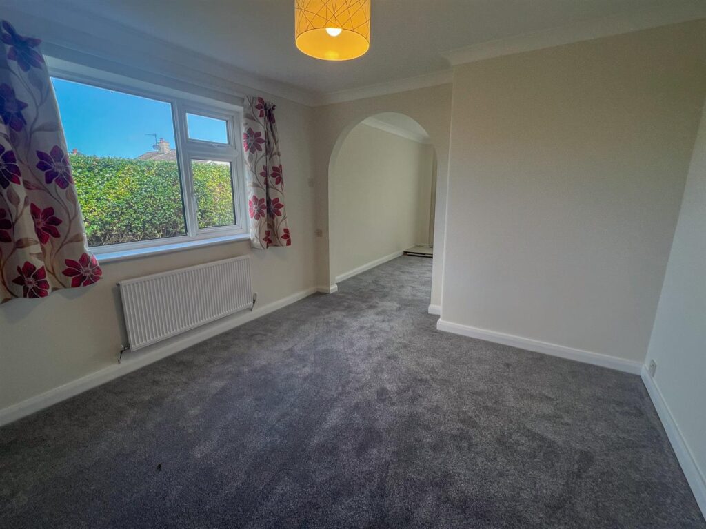 9 Farrants Park, Castletown