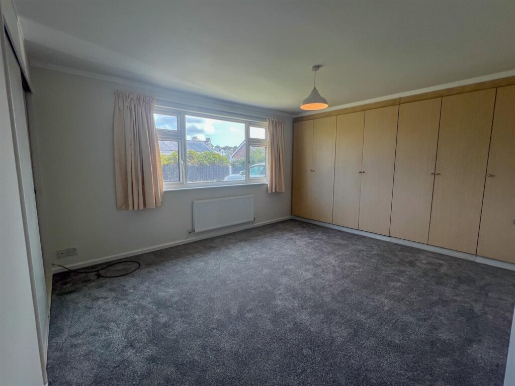 9 Farrants Park, Castletown