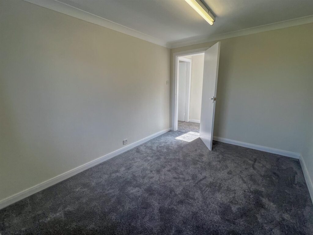 9 Farrants Park, Castletown